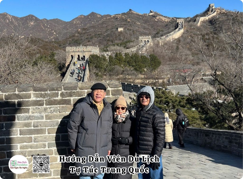 huong dan vien du lich tu tuc bac kinh