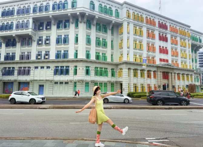 huong dan vien tour qua canh tai singapore